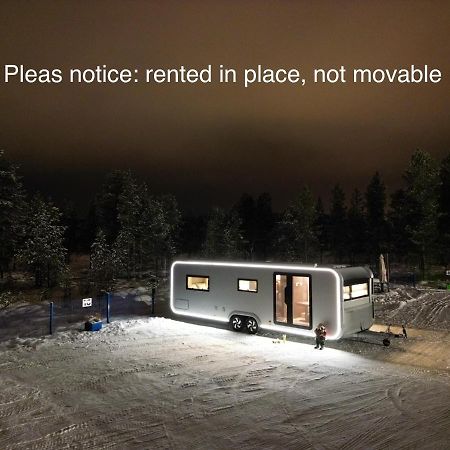 Hotel Santa'S Luxury Trailer à Rovaniemi Extérieur photo