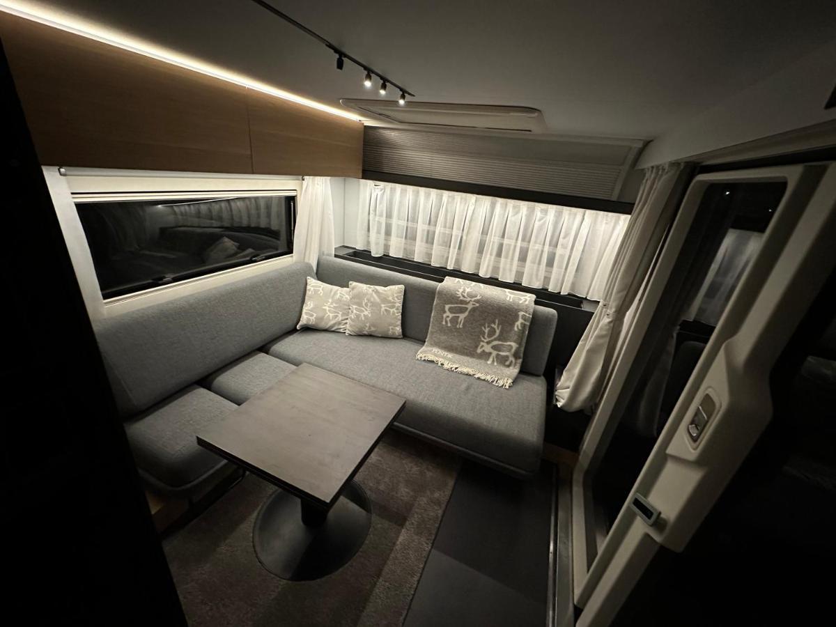 Hotel Santa'S Luxury Trailer à Rovaniemi Extérieur photo
